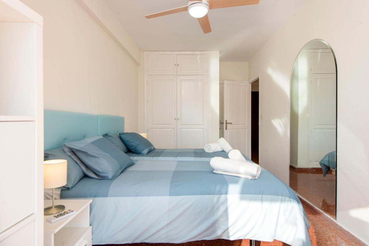 Apartamento Alef Apartment ตอร์เรโมลิโนส ภายนอก รูปภาพ
